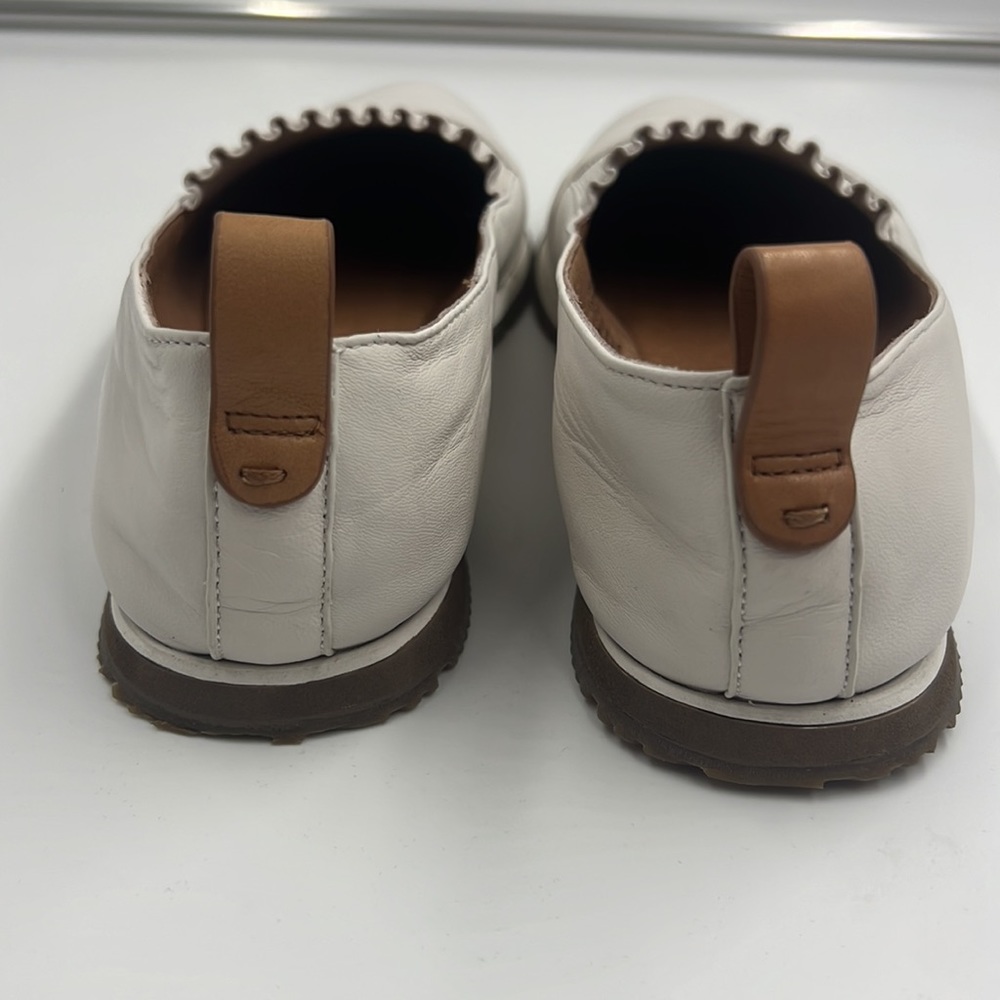 Kenneth Cole~White Leather~Gentle Souls~Size 6.5 - Picture 5 of 8